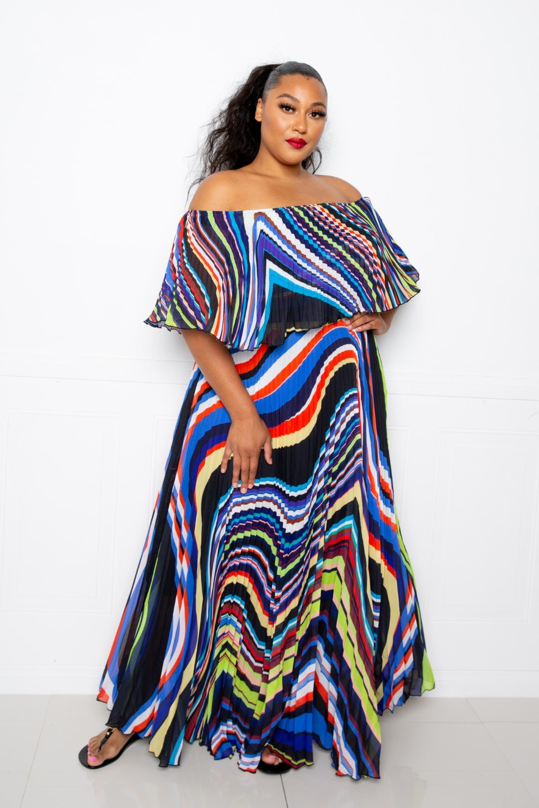 Geo Printed Off Shoulder Pleated Maxi Dress image 2